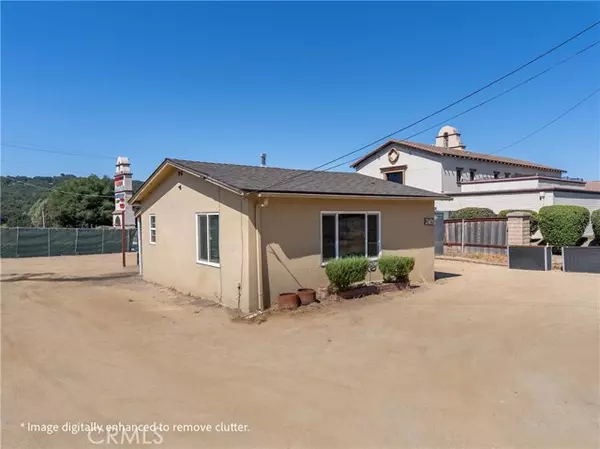 Atascadero, CA 93422,2400 El Camino Real