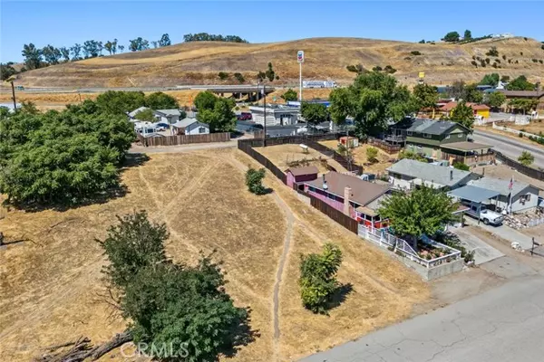 965 L Street, San Miguel, CA 93451