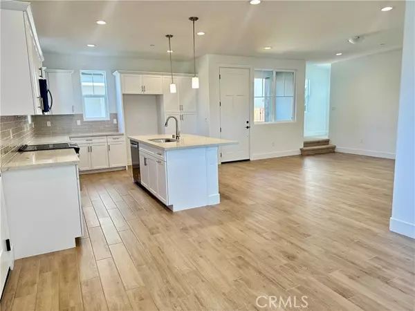 San Luis Obispo, CA 93401,209 Foxtrot Court