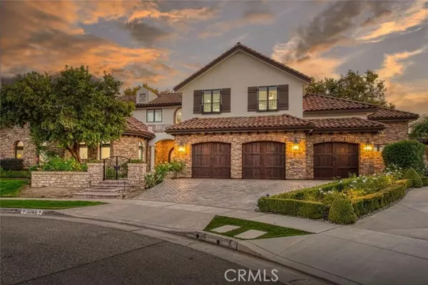 2283 East Sarazen, Fresno, CA 93730