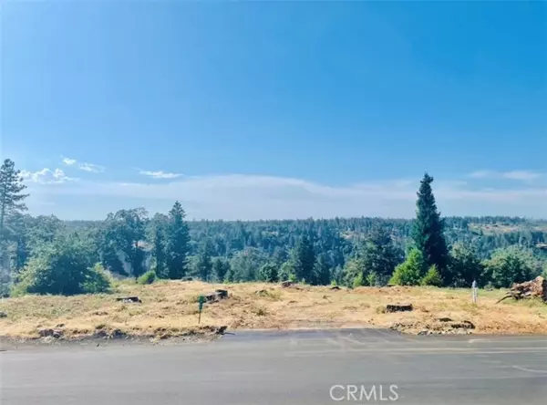 1435 Lofty Ln, Paradise, CA 95969