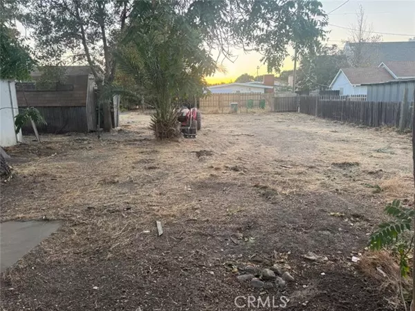 Orland, CA 95963,816 East Street