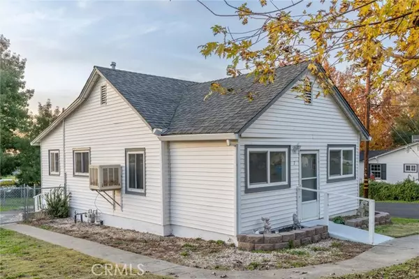 Oroville, CA 95966,7 Acacia Avenue
