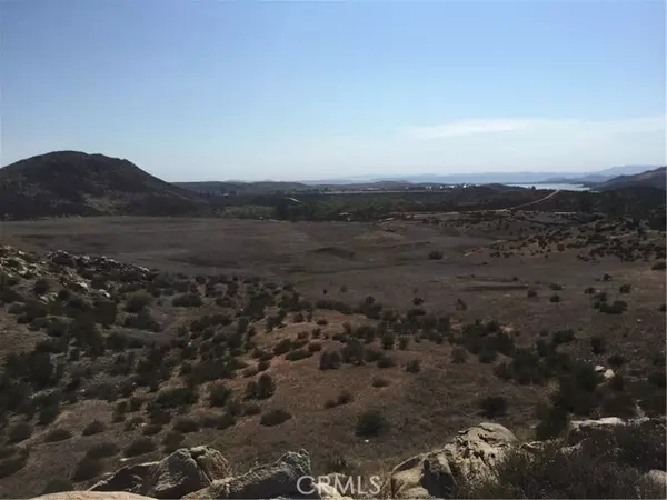 71 Indian Oaks Drive, Temecula, CA 92592