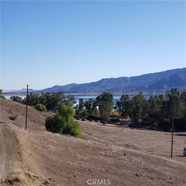 49 Lakeview, Lake Elsinore, CA 92530