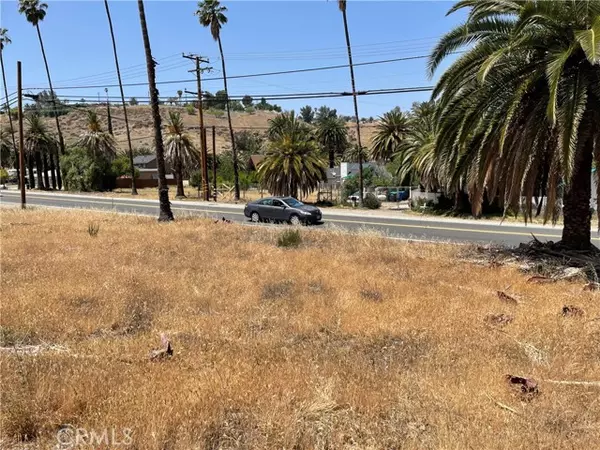 Lake Elsinore, CA 92530,15 Riverside Drive