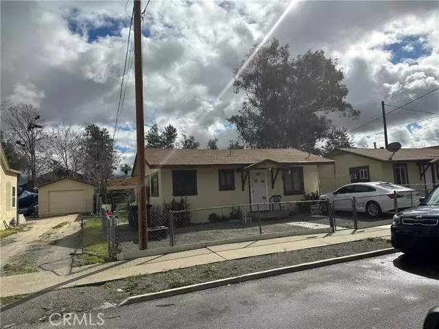 329 South Estudillo Avenue, San Jacinto, CA 92583