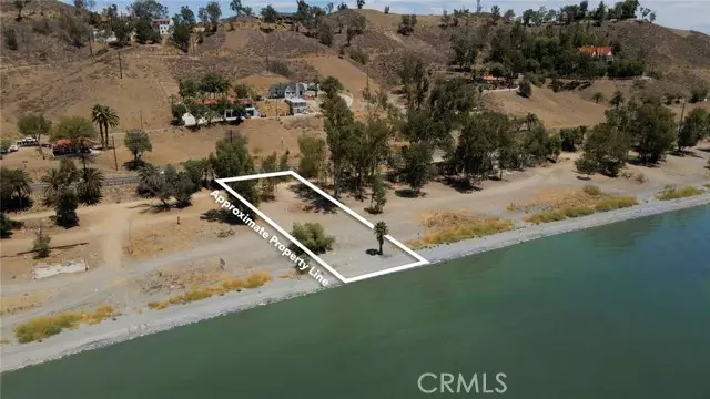 Lake Elsinore, CA 92530,6 Lakeshore Drive