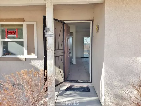 29 Palms, CA 92277,73444 Friendy Avenue