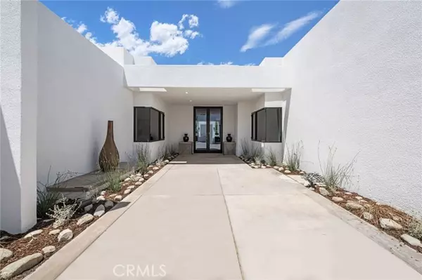 Palm Springs, CA 92262,901 North Prescott Drive