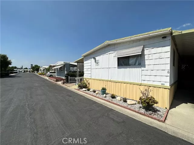 3734 Pacific Street, Highland, CA 92346