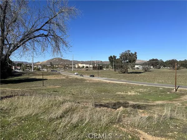 Lake Elsinore, CA 92532,0 Dexter Avenue