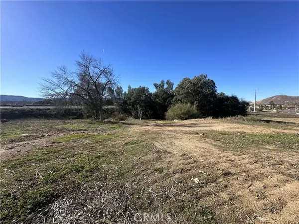 Lake Elsinore, CA 92532,0 Dexter Avenue