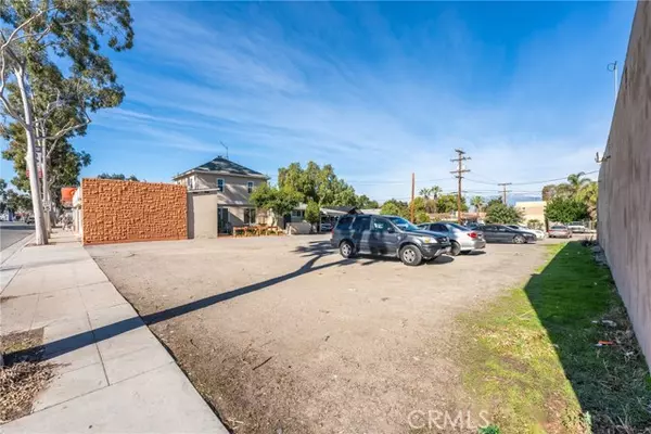 Corona, CA 92879,0 6th