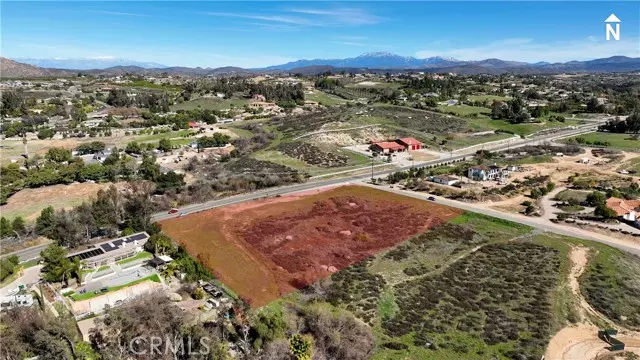 1 Corte Venture, Temecula, CA 92592