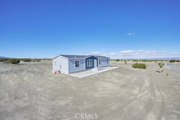 Phelan, CA 92371,10372 Beekley