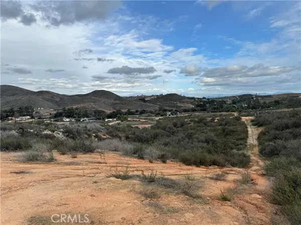 Menifee, CA 92584,22 Orange