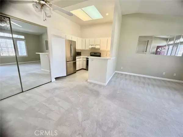 Rancho Santa Margarita, CA 92688,59 Anil