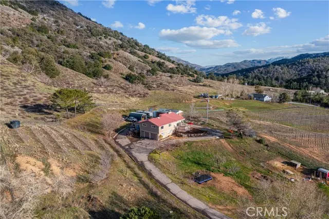 1882 Wynola Road, Julian, CA 92036