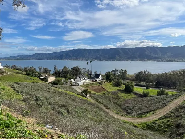 Lake Elsinore, CA 92530,0 Skyline Drive