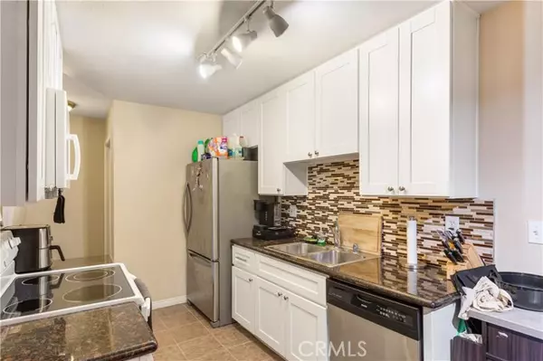 San Diego, CA 92139,2950 Alta view