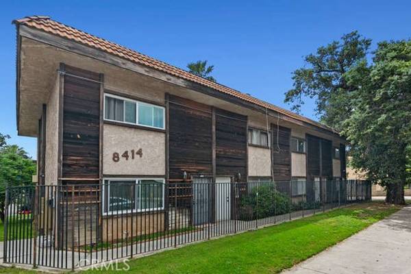 8414 Columbus Avenue, North Hills, CA 91343