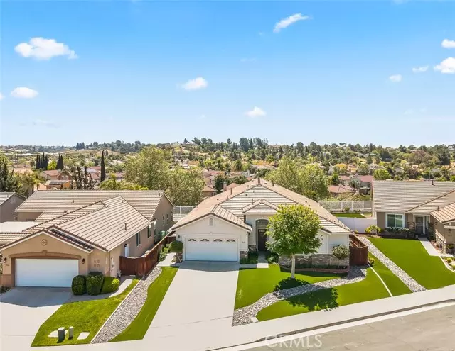 39692 Clos Du Val, Murrieta, CA 92563