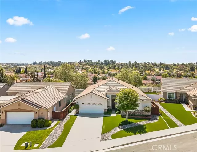 39692 Clos Du Val, Murrieta, CA 92563