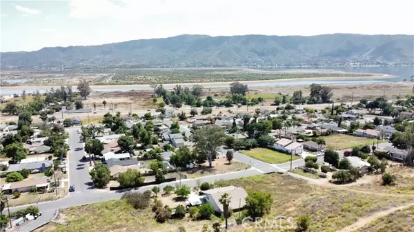 Lake Elsinore, CA 92530,0 Mill Street