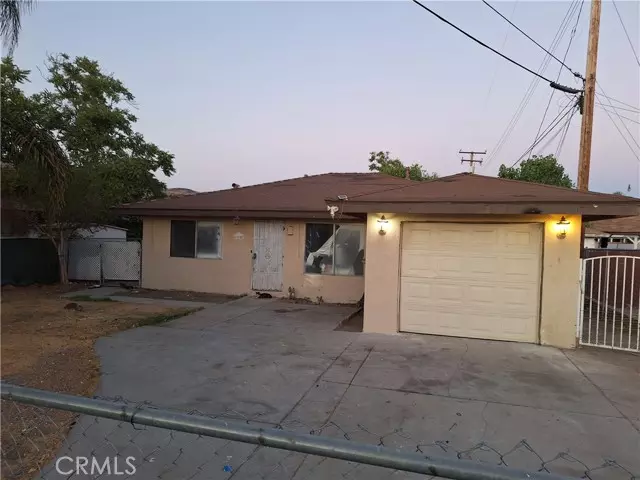 315 South Mistletoe Avenue, San Jacinto, CA 92583