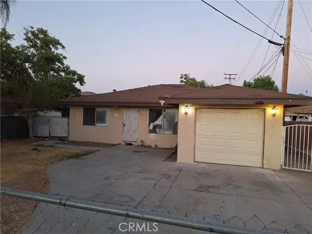 San Jacinto, CA 92583,315 South Mistletoe Avenue