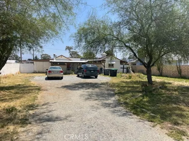 Hemet, CA 92543,1082 South Santa Fe Street