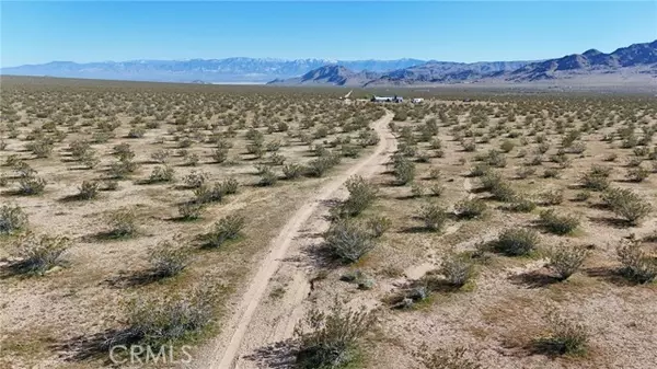 Lucerne Valley, CA 92356,21402 Meander Road