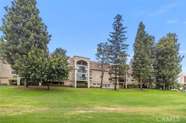 Laguna Woods, CA 92637,5517 Paseo Del Lago East