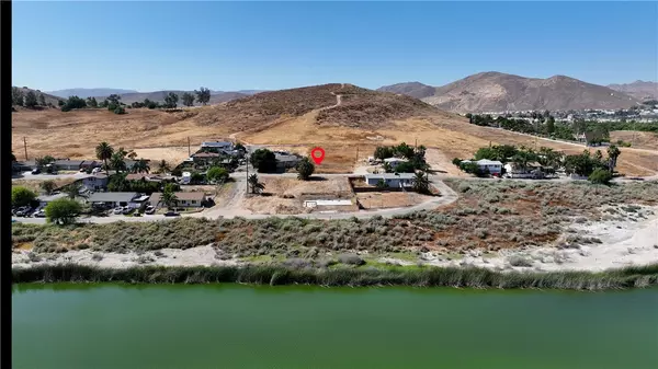 1 Bromley Avenue, Lake Elsinore, CA 92530