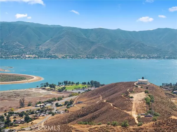 Lake Elsinore, CA 92532,1 Flagstaff