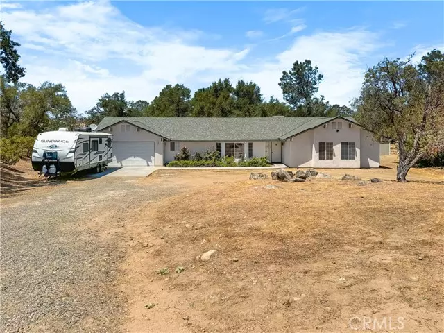 30694 Corral Drive, Coarsegold, CA 93614