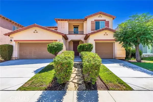 11 Plaza Valenza, Lake Elsinore, CA 92532