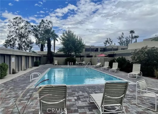 Palm Springs, CA 92262,425 Bradshaw Lane