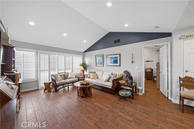 Dana Point, CA 92624,34264 Camino Capistrano