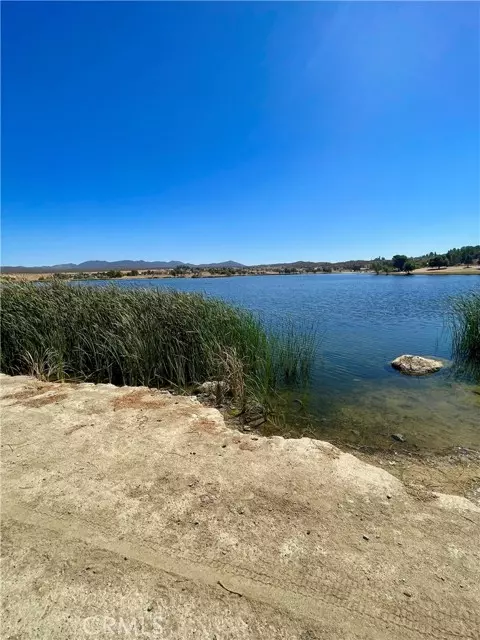 Aguanga, CA 92536,369 Lakeshore