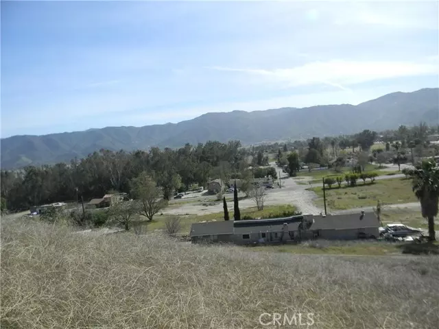 Lake Elsinore, CA 92530,0 Lake View Avenue