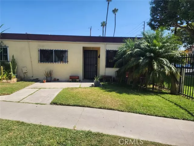 4109 West 5th Street, Santa Ana, CA 92703