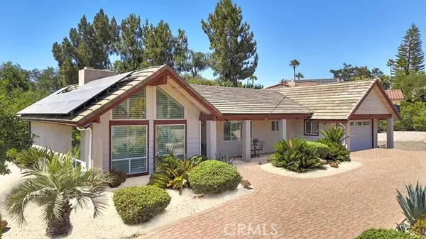 10700 Meadow Glen East Way, Escondido, CA 92026