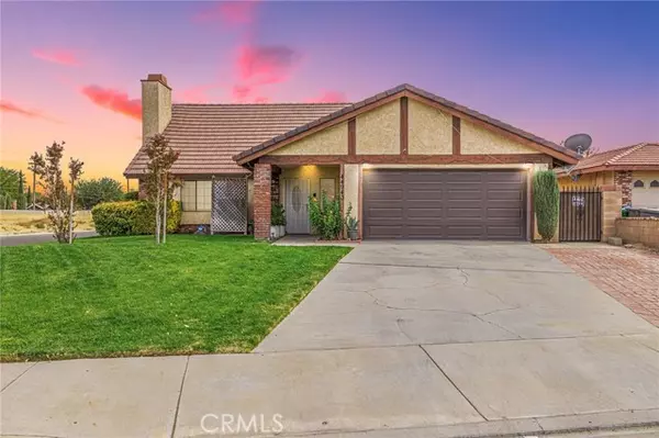 44940 Laszlo Street, Lancaster, CA 93534