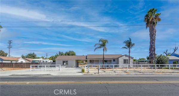 248 North Palm Avenue, Hemet, CA 92543