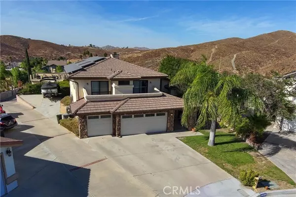 29393 Old Wrangler Road, Canyon Lake, CA 92587