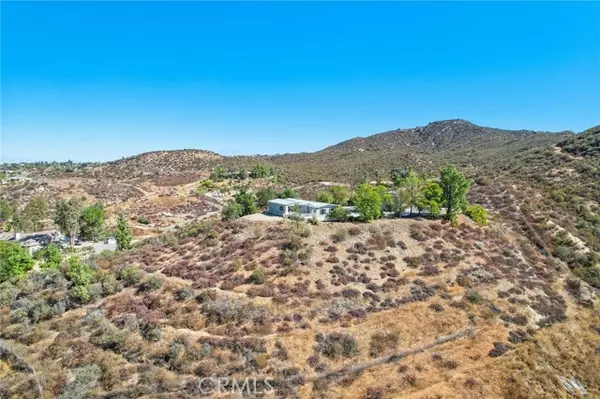 Wildomar, CA 92595,24301 Oak Circle Drive