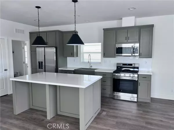 Hemet, CA 92543,1445 W. Florida Ave West