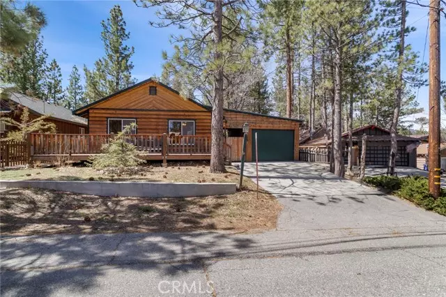 Big Bear Lake, CA 92315,40075 Hillcrest Drive